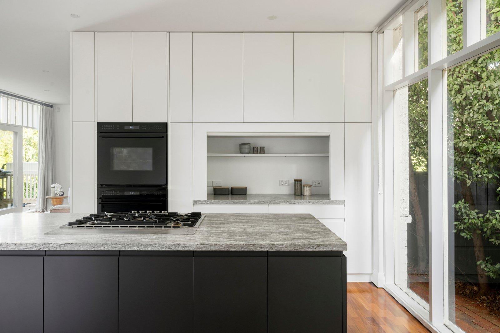 6 Macquarie Road, Toorak, 3142