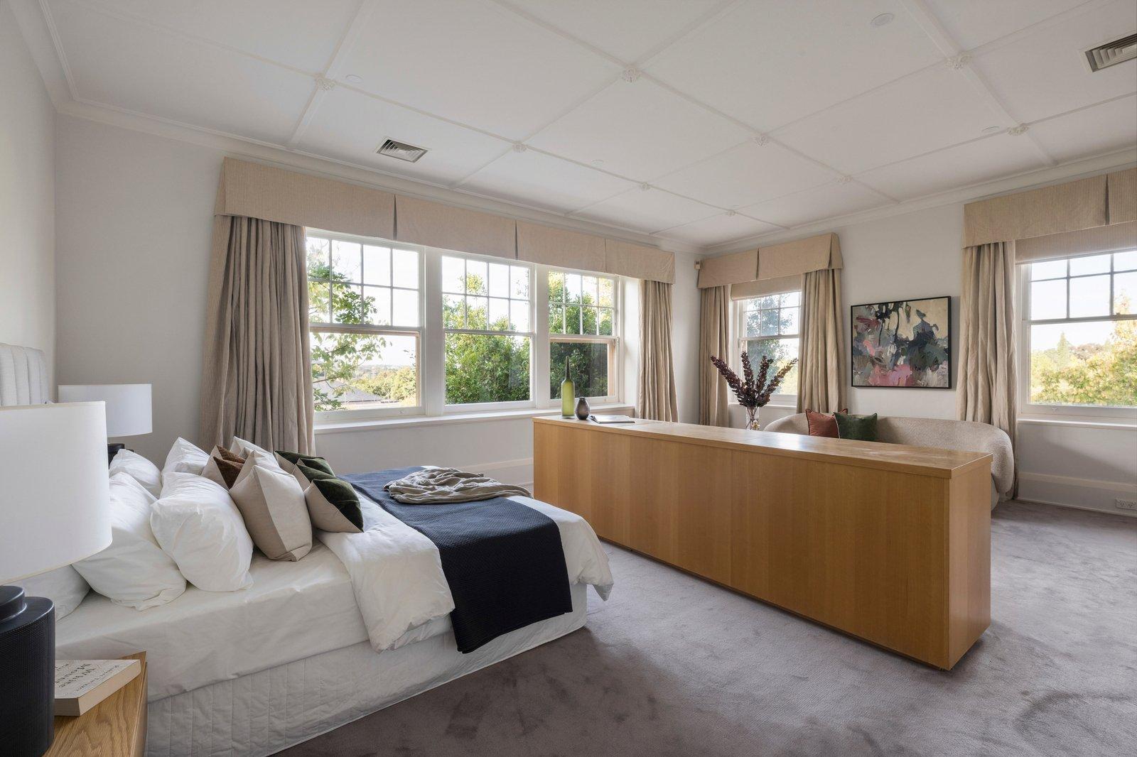 6 Macquarie Road, Toorak, 3142