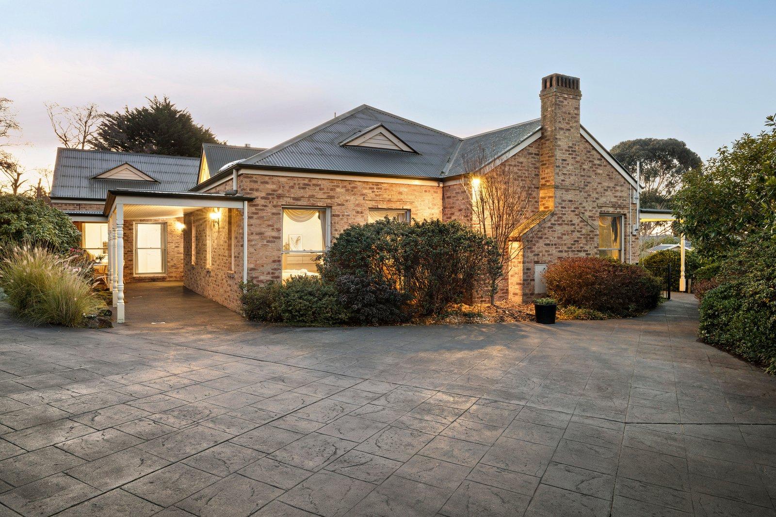 6 Merrigal Court, Frankston South, 3199