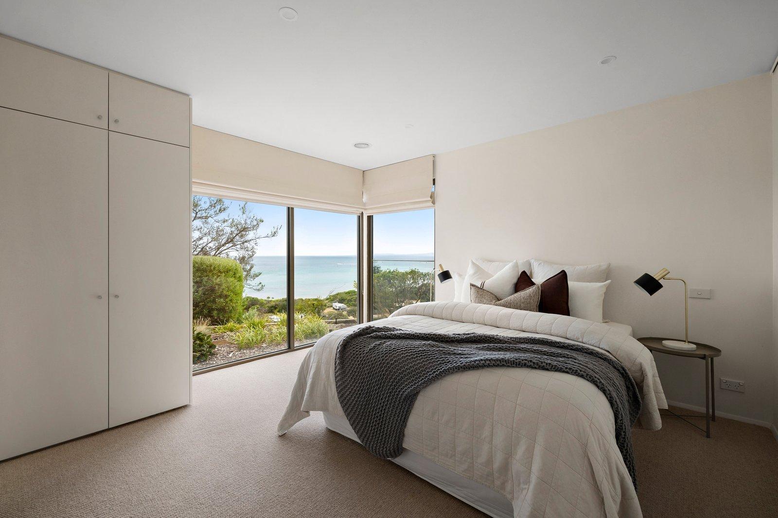 6 Minnimurra Road, Rye, 3941