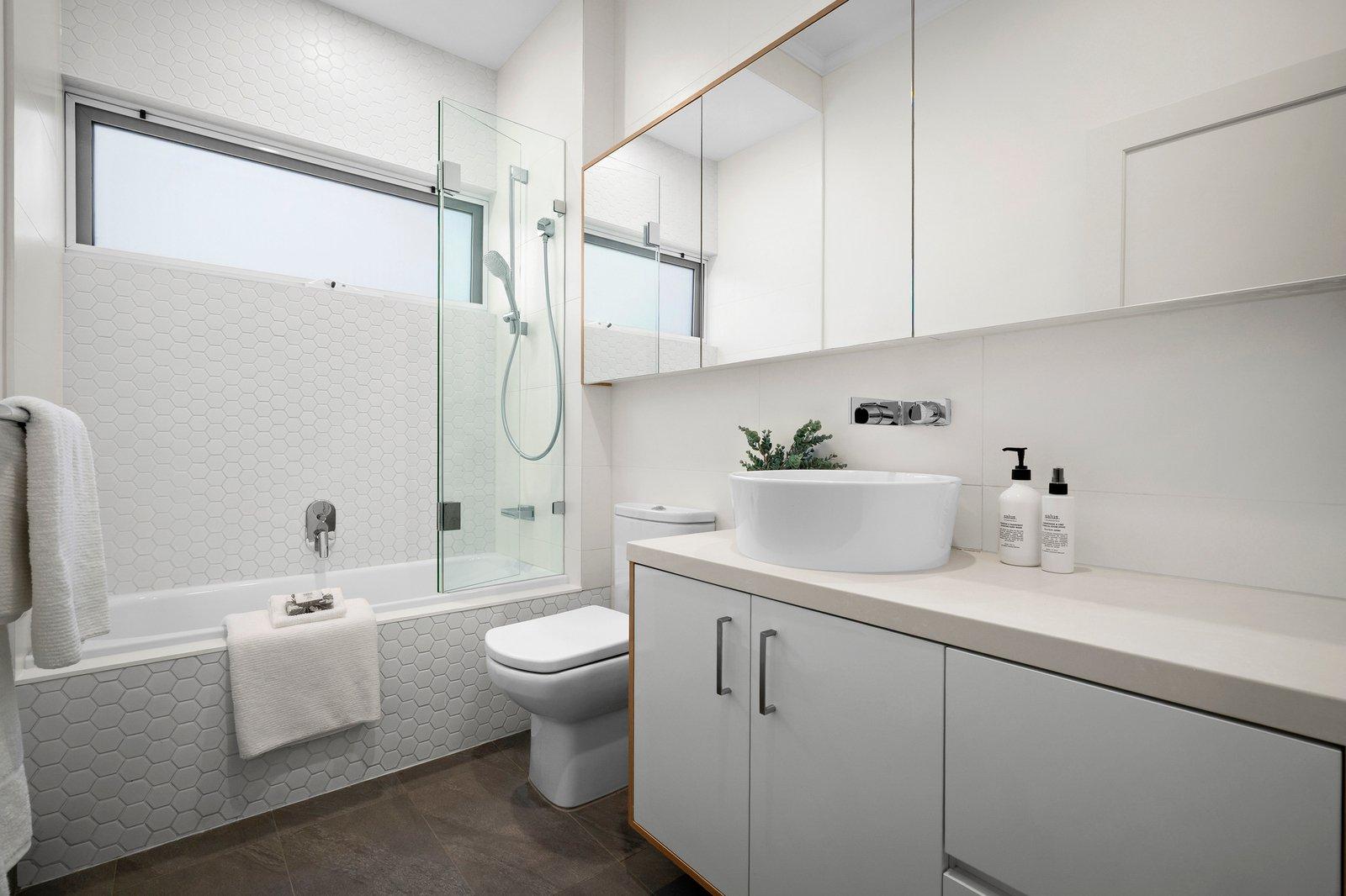 6 Clifton Grove, Hawthorn East, 3123