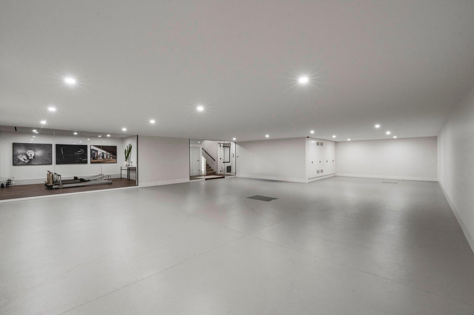 6 Kilsyth Avenue, Toorak, 3142