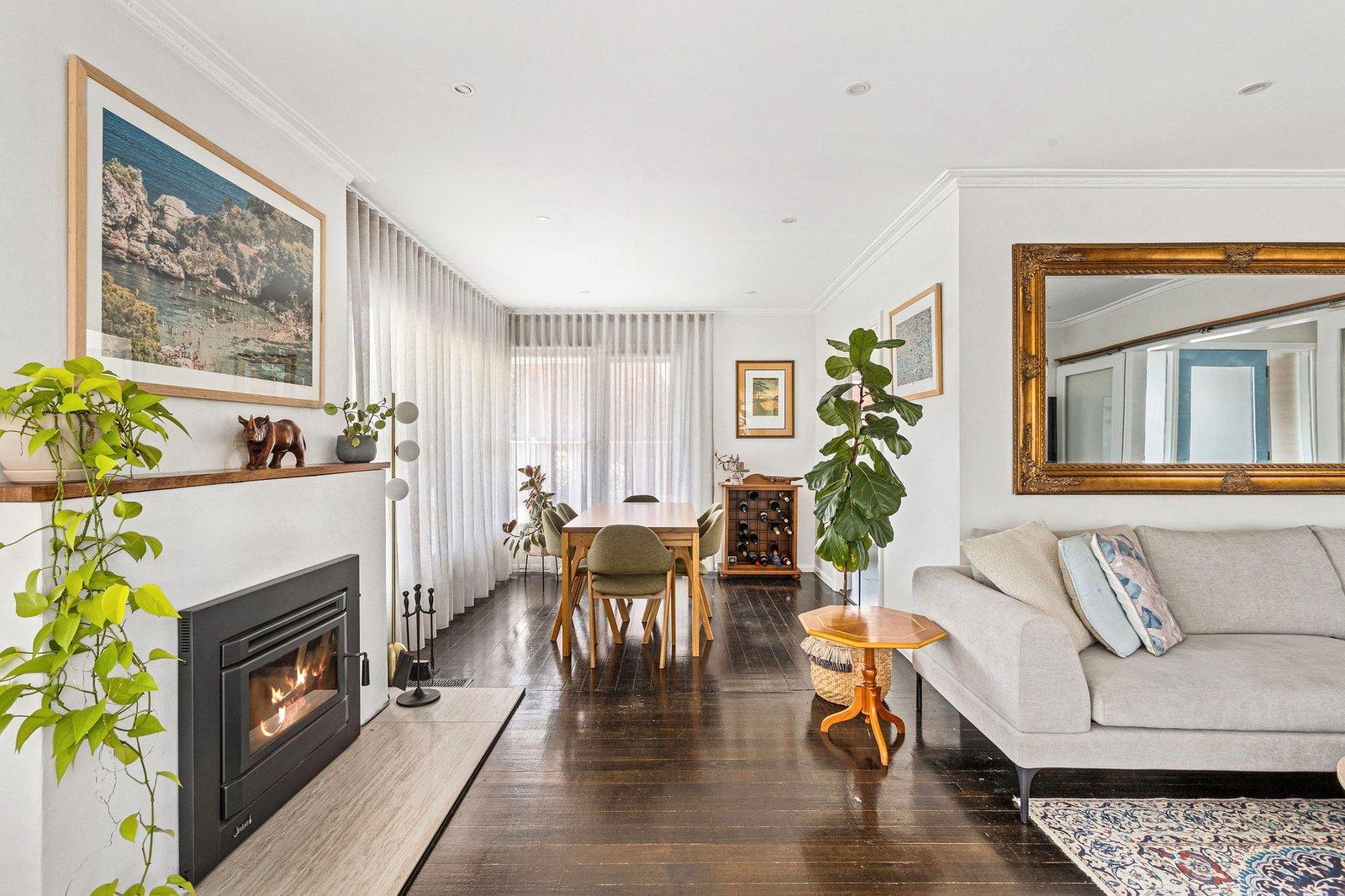 6 Pericoe Street, Frankston, 3199