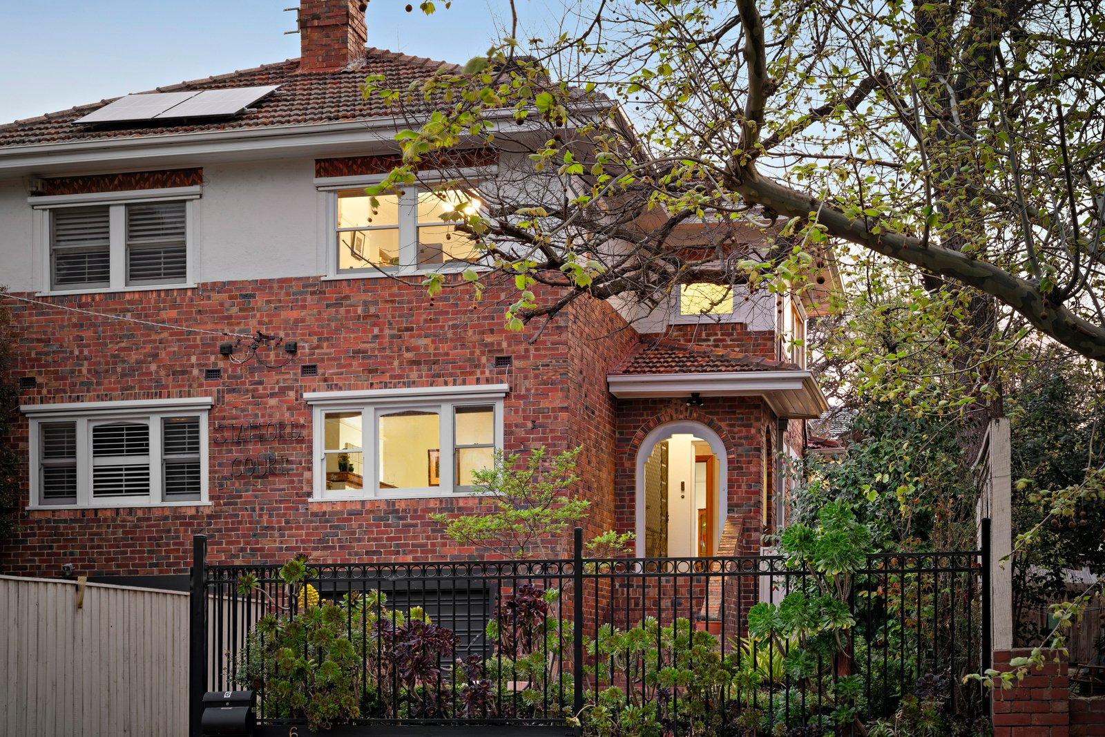 6 Warra Street, Toorak, 3142