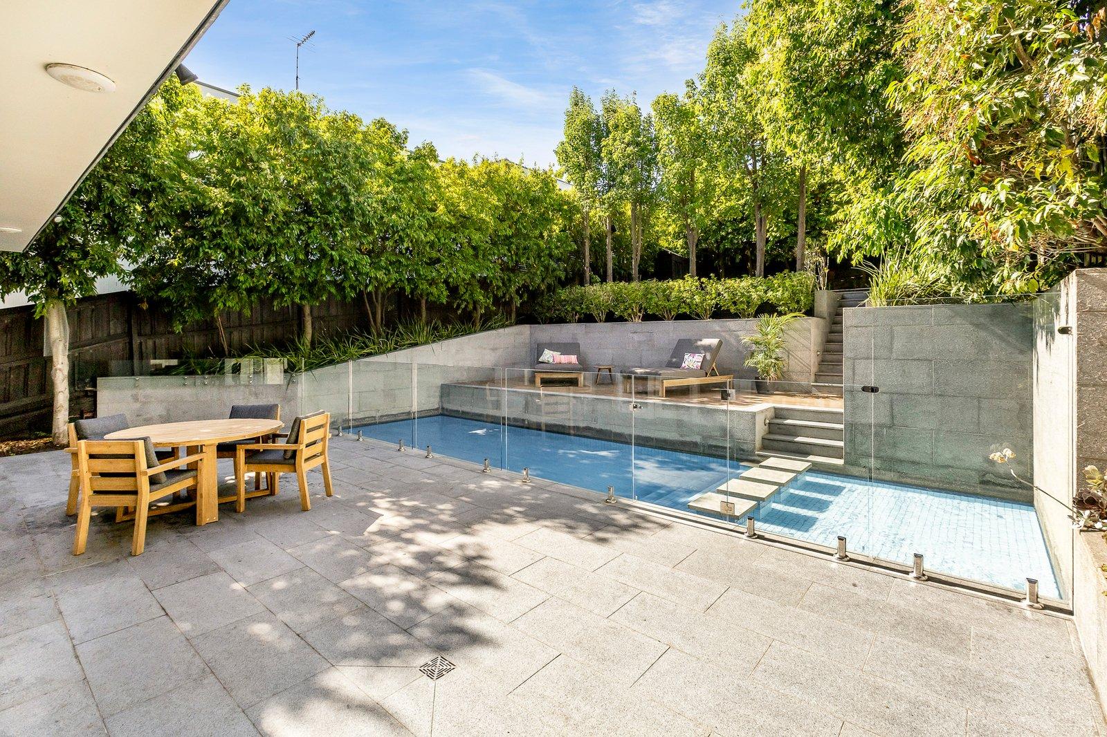 6 Yarravale Road, Kew, 3101