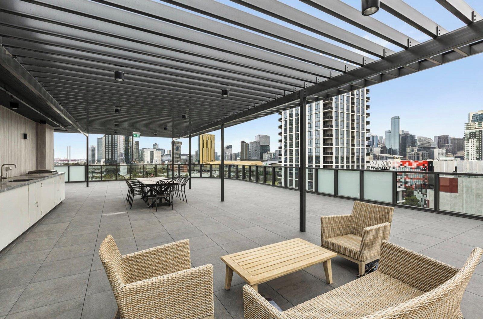 603/21 Thistlethwaite Street, South Melbourne, 3205