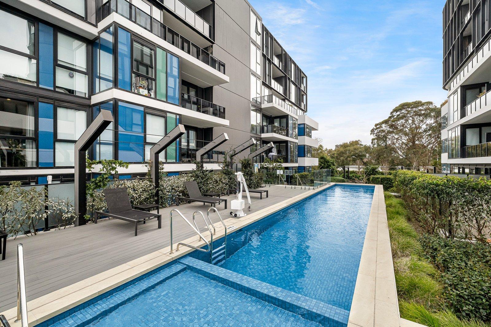 607B/162 Whitehorse Road, Blackburn, 3130