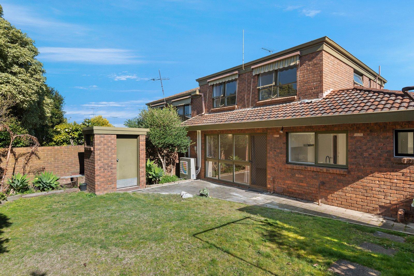 6/16 Brenbeal Street, Balwyn, Vic