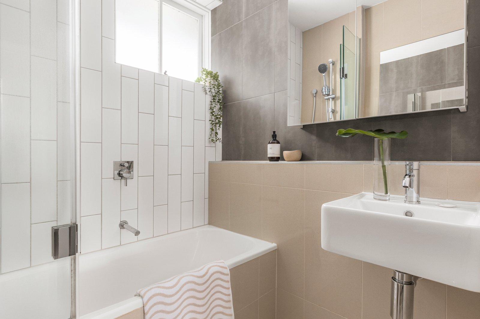 6/194 Cotham Road, Kew, 3101