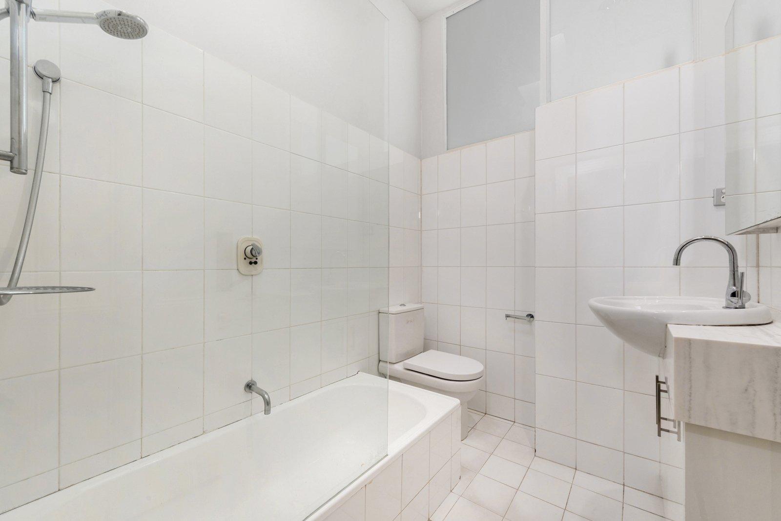 62 Hawksburn Road, South Yarra, 3141