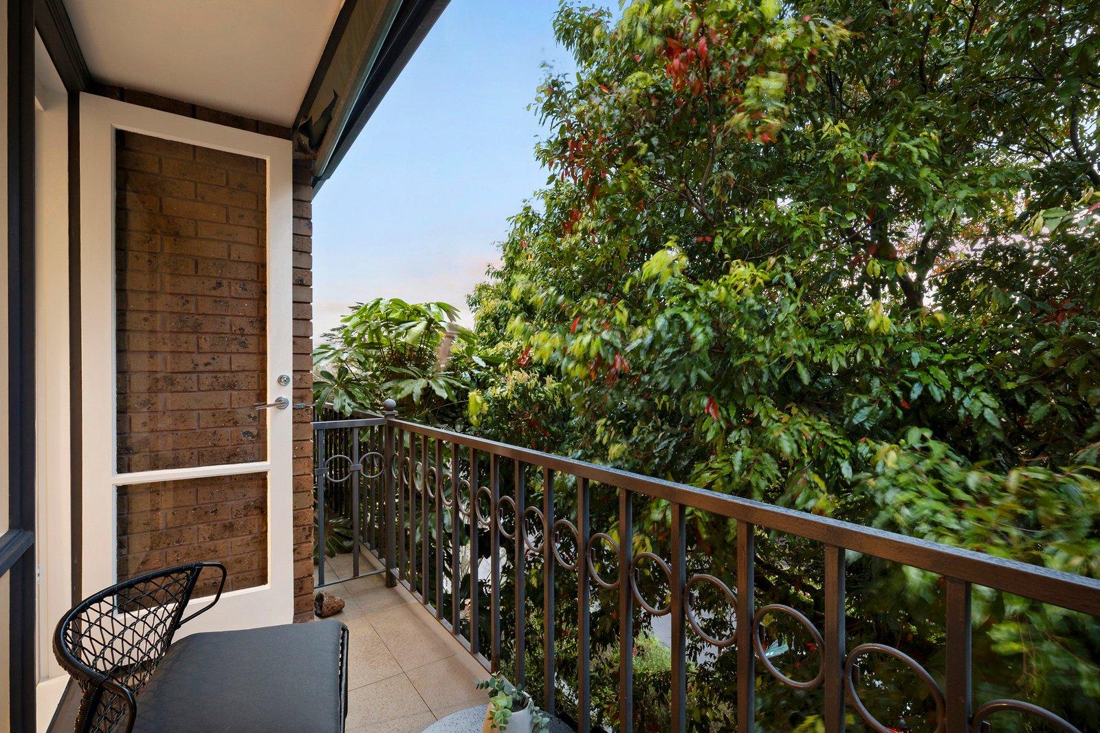 6/24 Tintern Avenue, Toorak, 3142