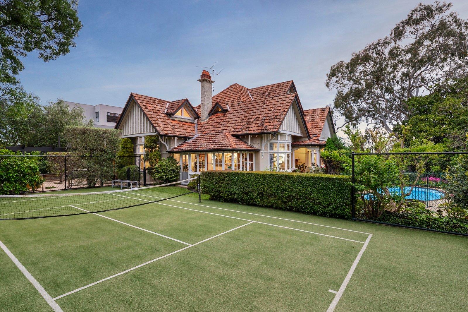 64 Campbell Road, Hawthorn East, 3123