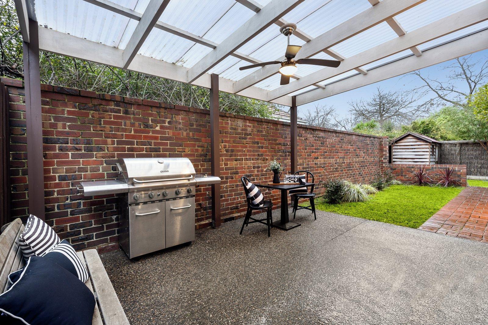 64 Summerhill Road, Glen Iris, 3146