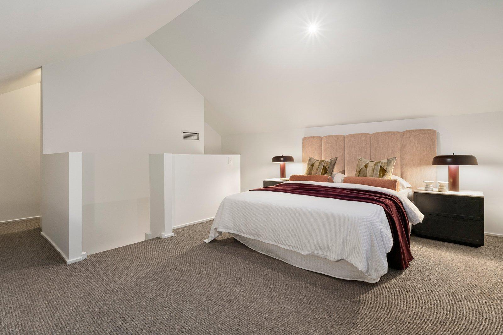 65 Fairbairn Road, Toorak, 3142