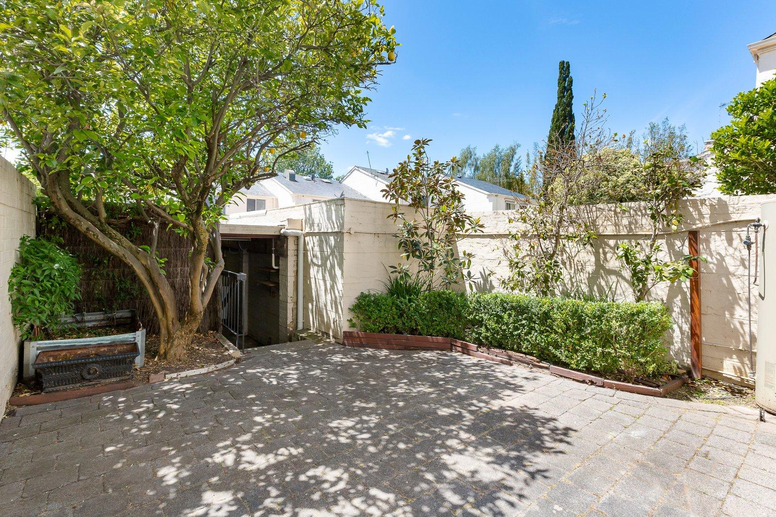 68 Albany Road, Toorak, 3142