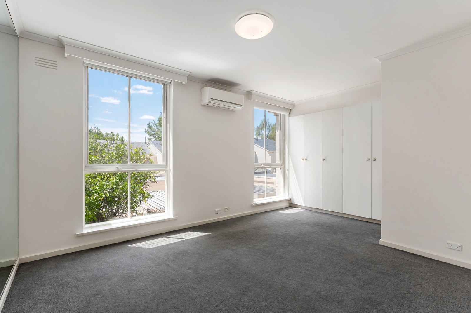 68 Albany Road, Toorak, 3142