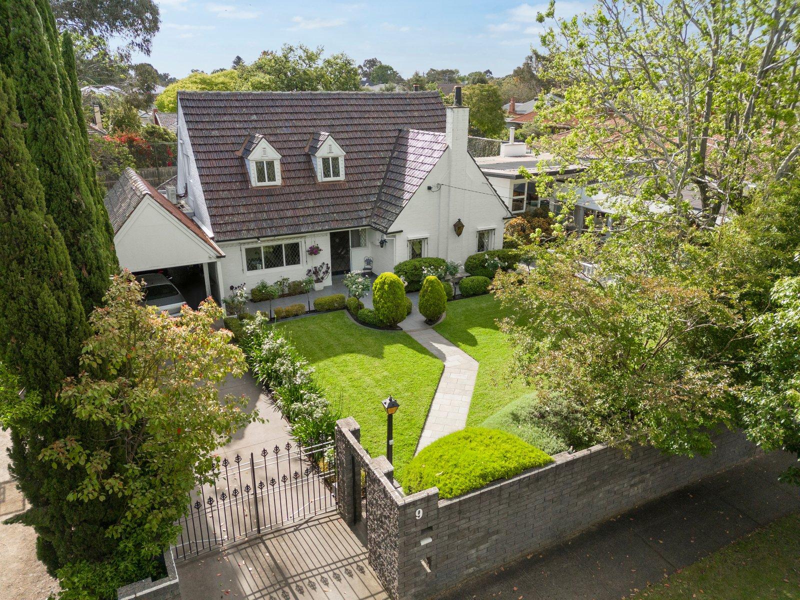 7-9 Bateman Street, Hampton, 3188