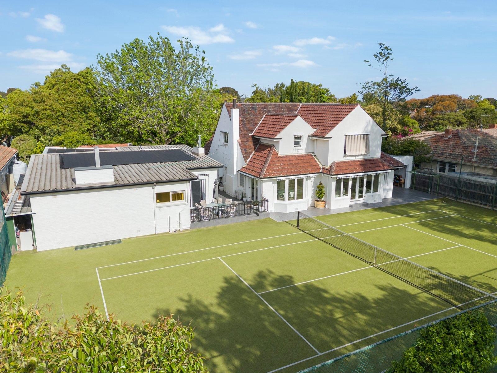 7-9 Bateman Street, Hampton, 3188