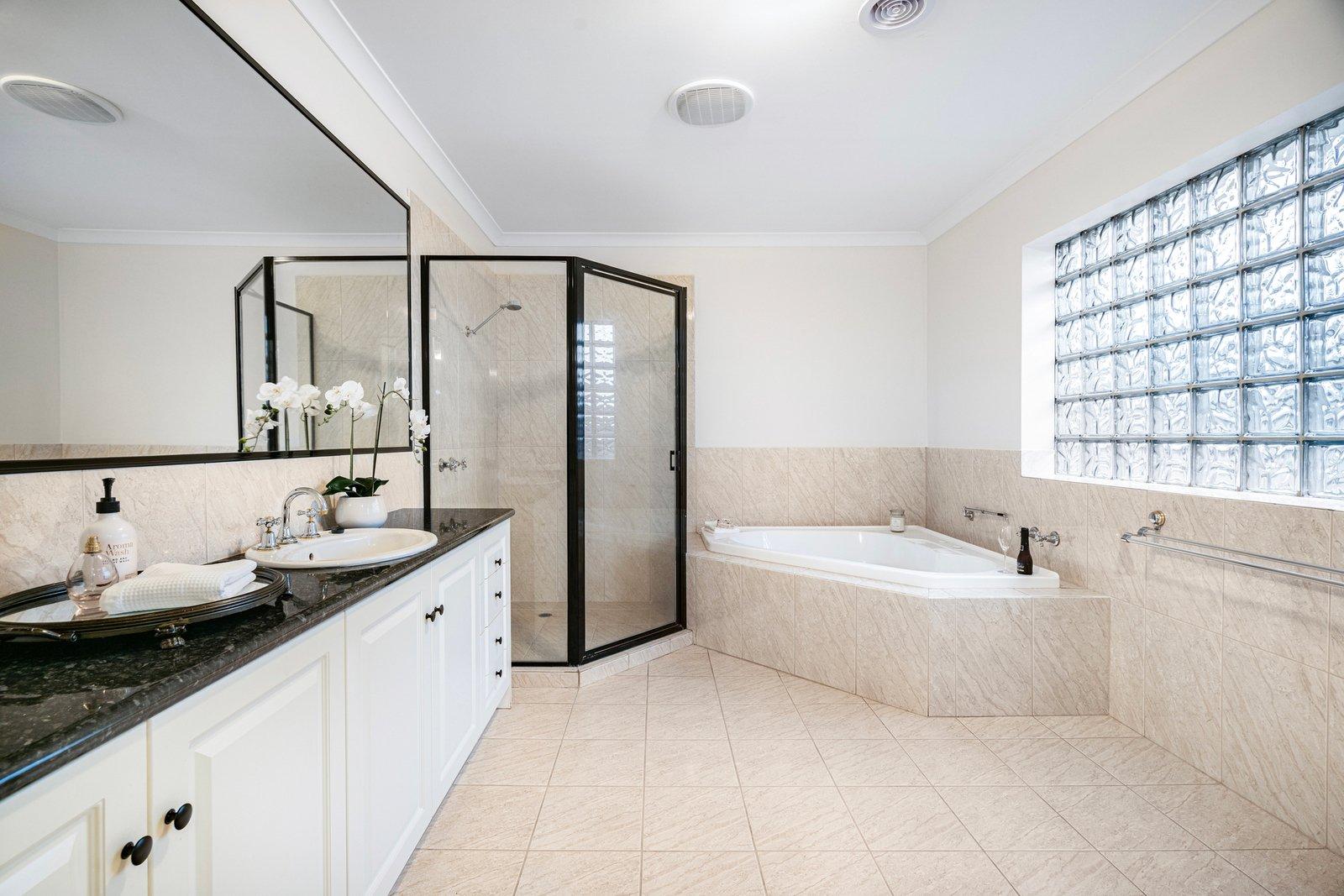 7 Norman Street, Doncaster East, 3109