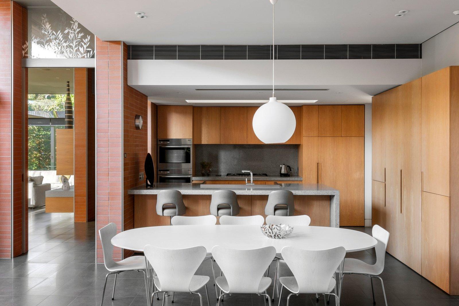 7 Blackfriars Close, Toorak, 3142