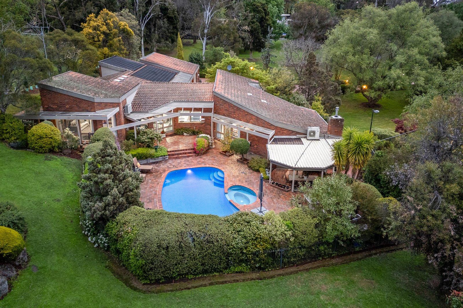 7 Elliot Close, Donvale, 3111