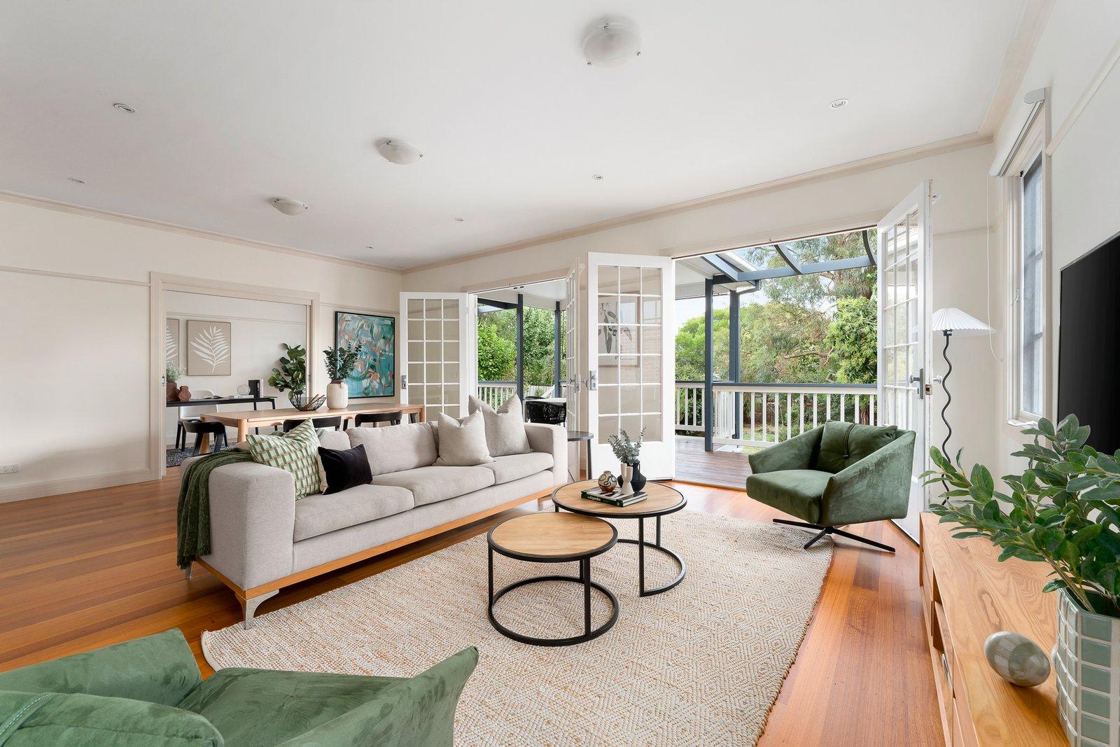 7 Sutton Parade, Mont Albert North, 3129