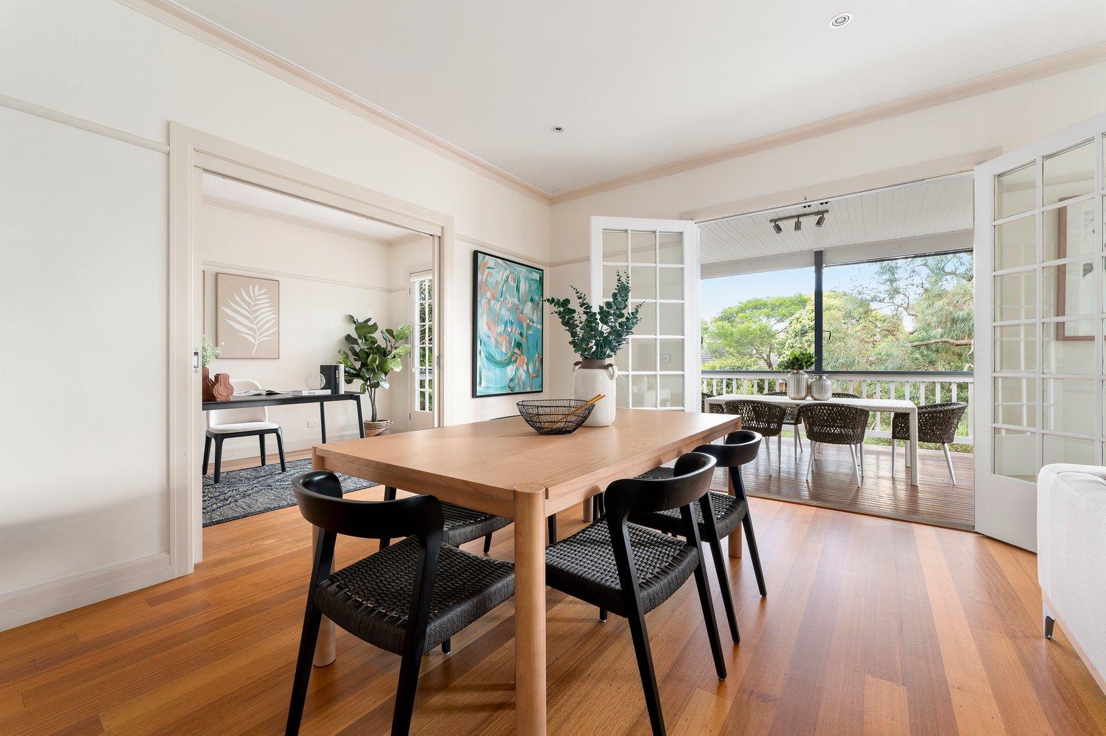 7 Sutton Parade, Mont Albert North, 3129