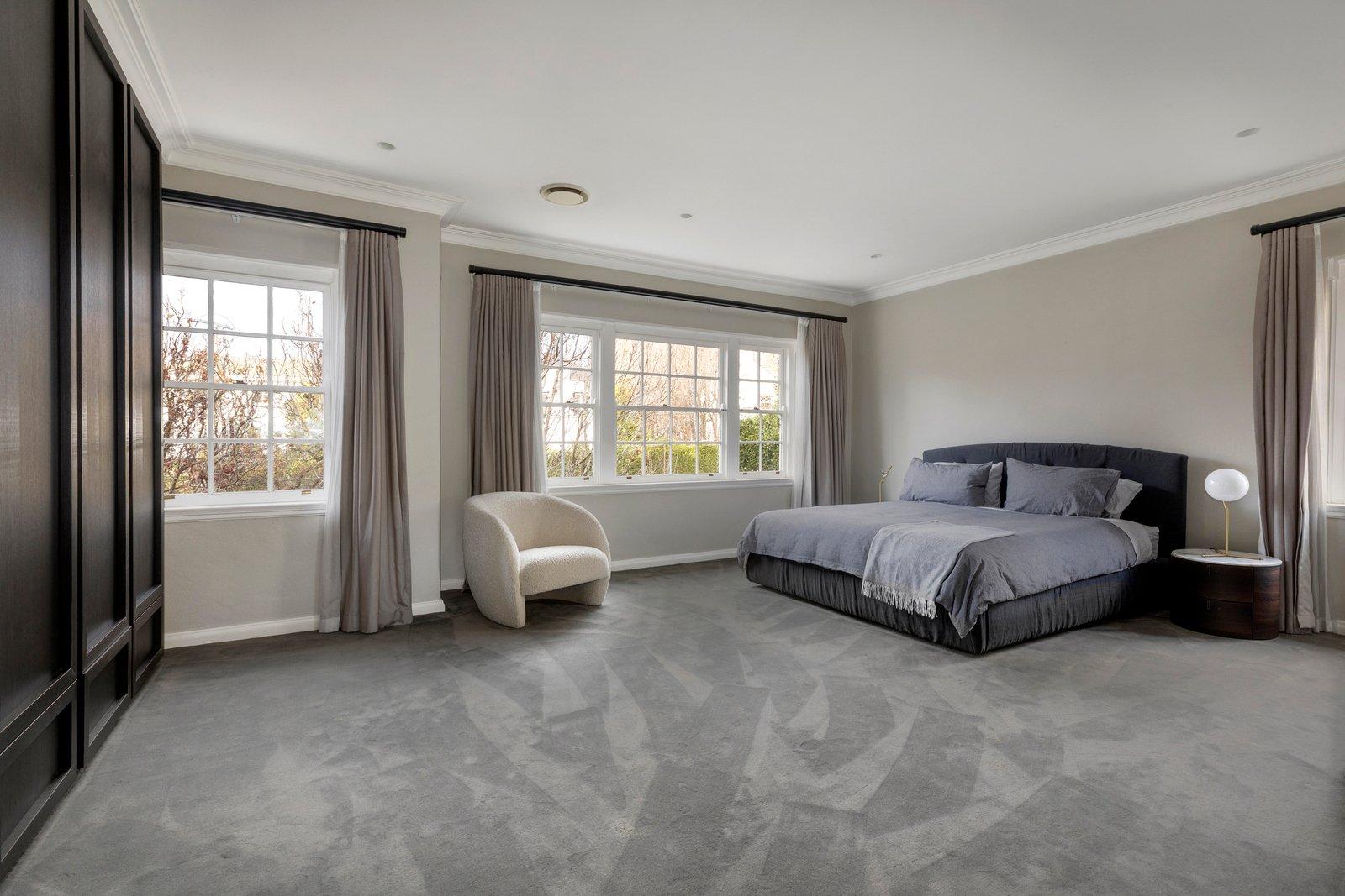 7 Yarradale Road, Toorak, 3142