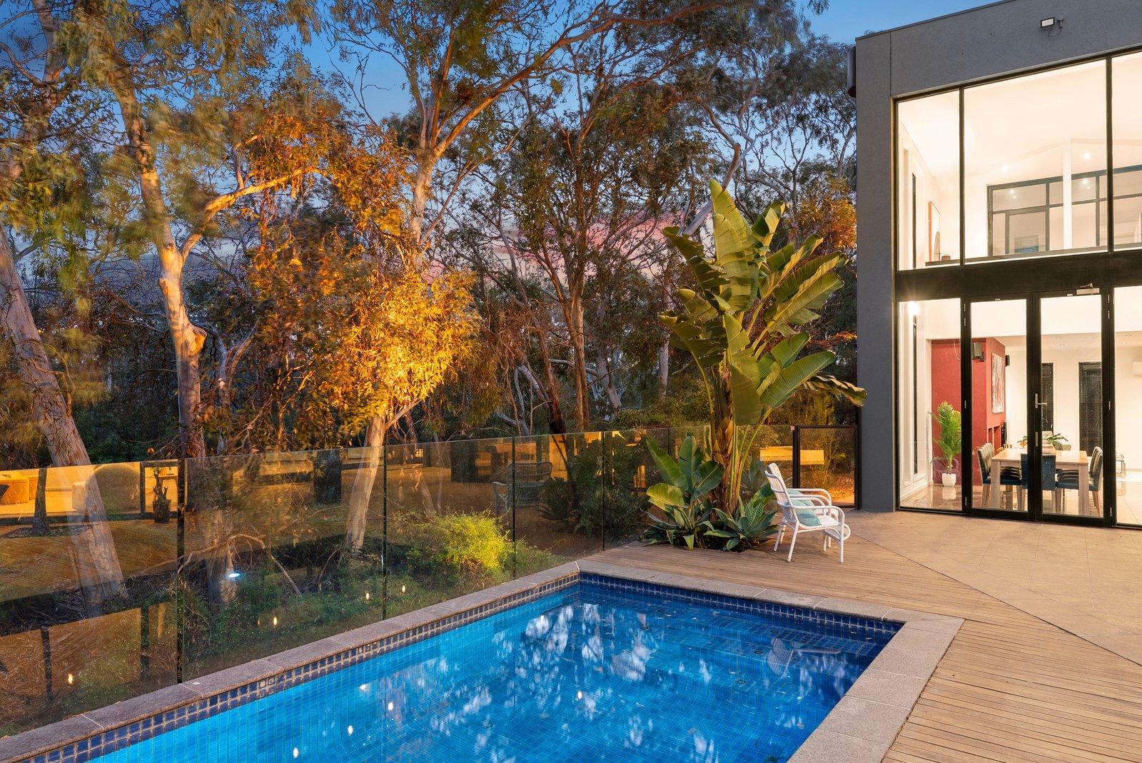 7 Zoe Circuit, Northcote, 3070