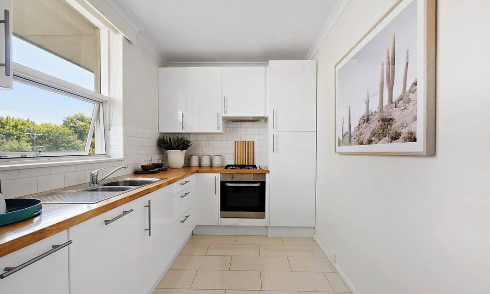 7/14 Deakin Street, St Kilda West, 3182