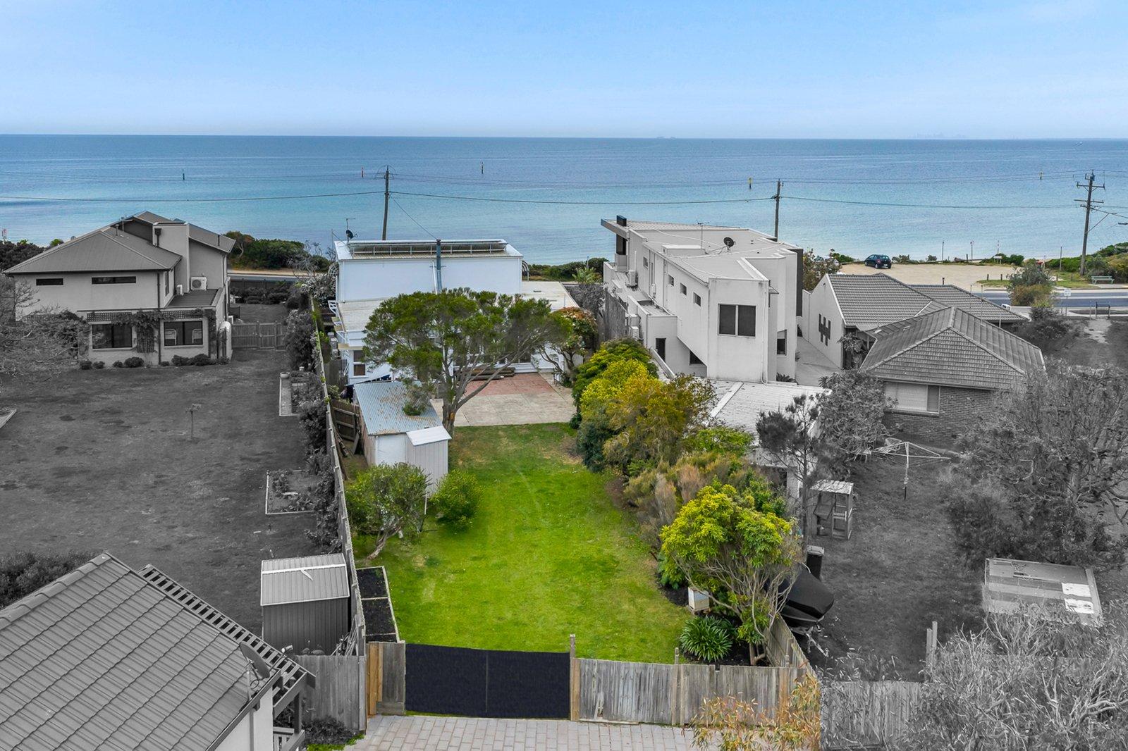 718 Esplanade, Mornington, 3931