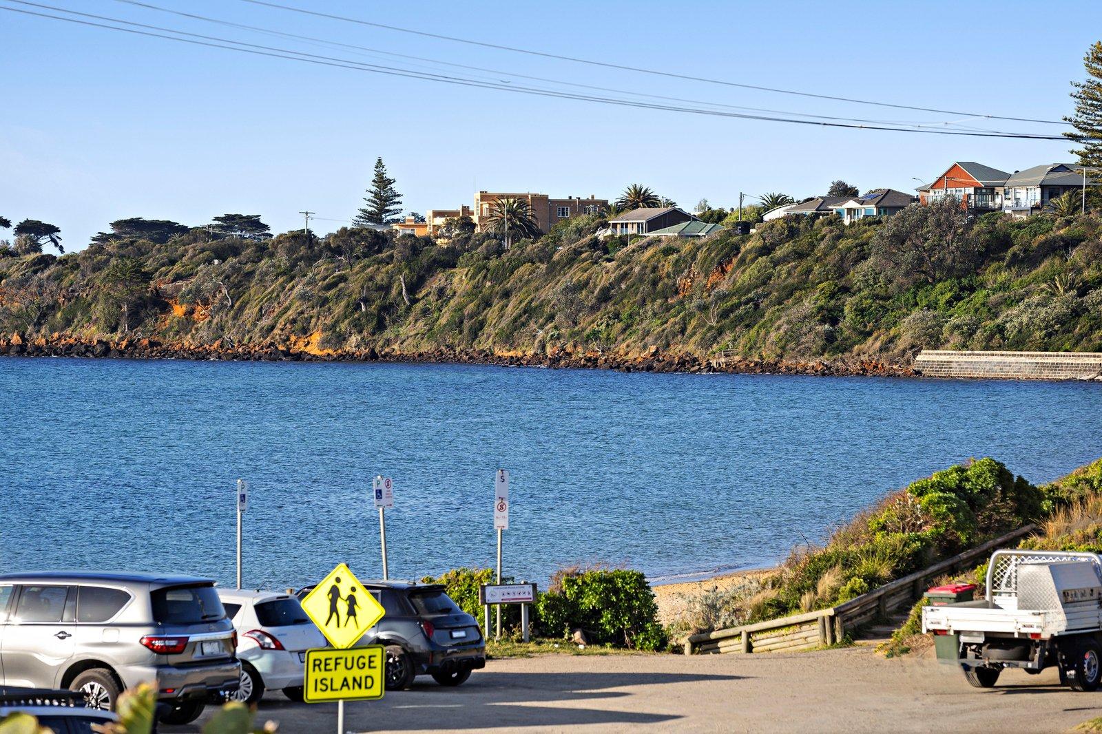 718 Esplanade, Mornington, 3931