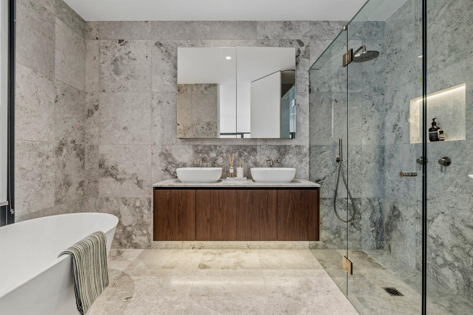 72 Martin Road, Glen Iris, 3146