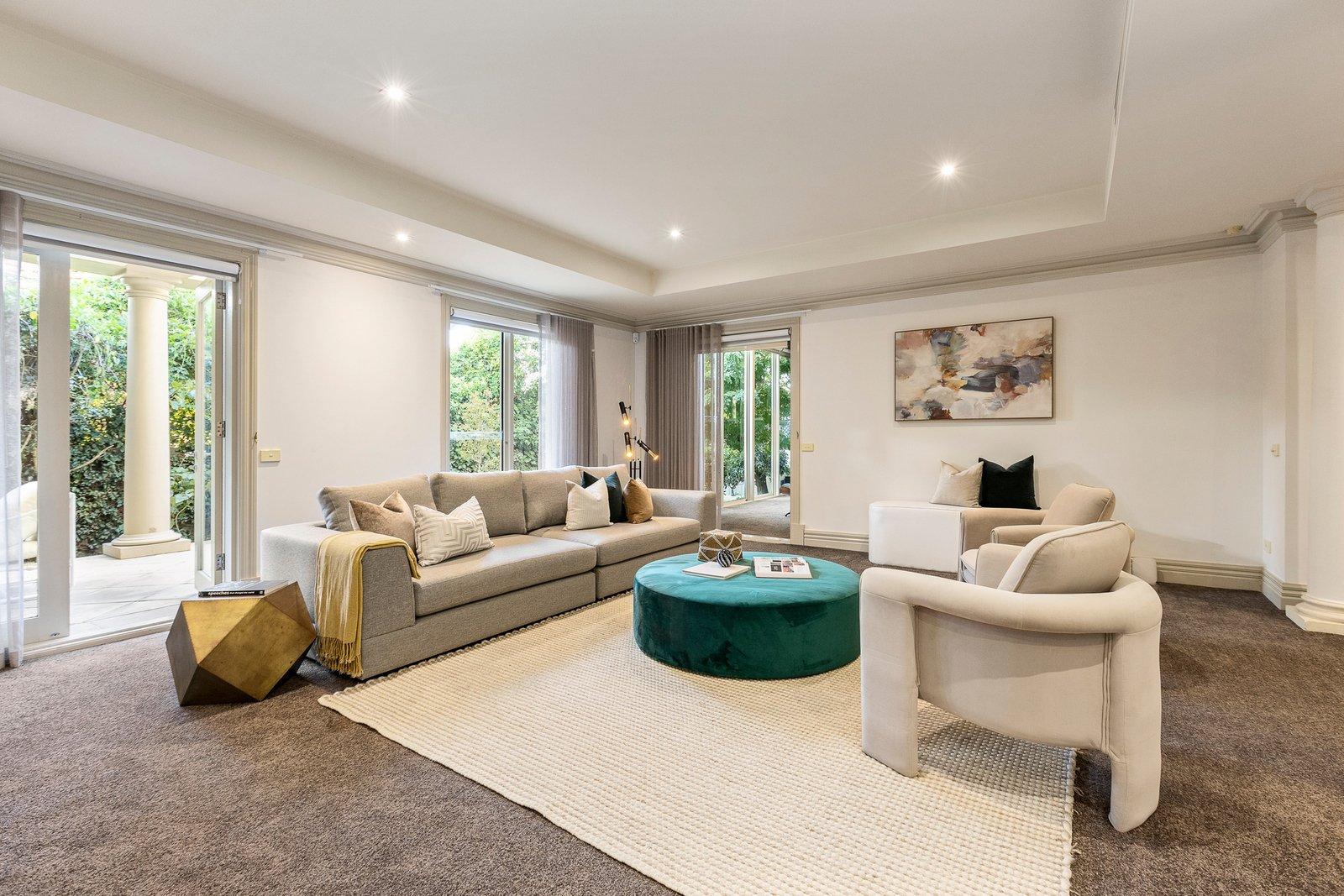 74 St Georges Road, Toorak, 3142