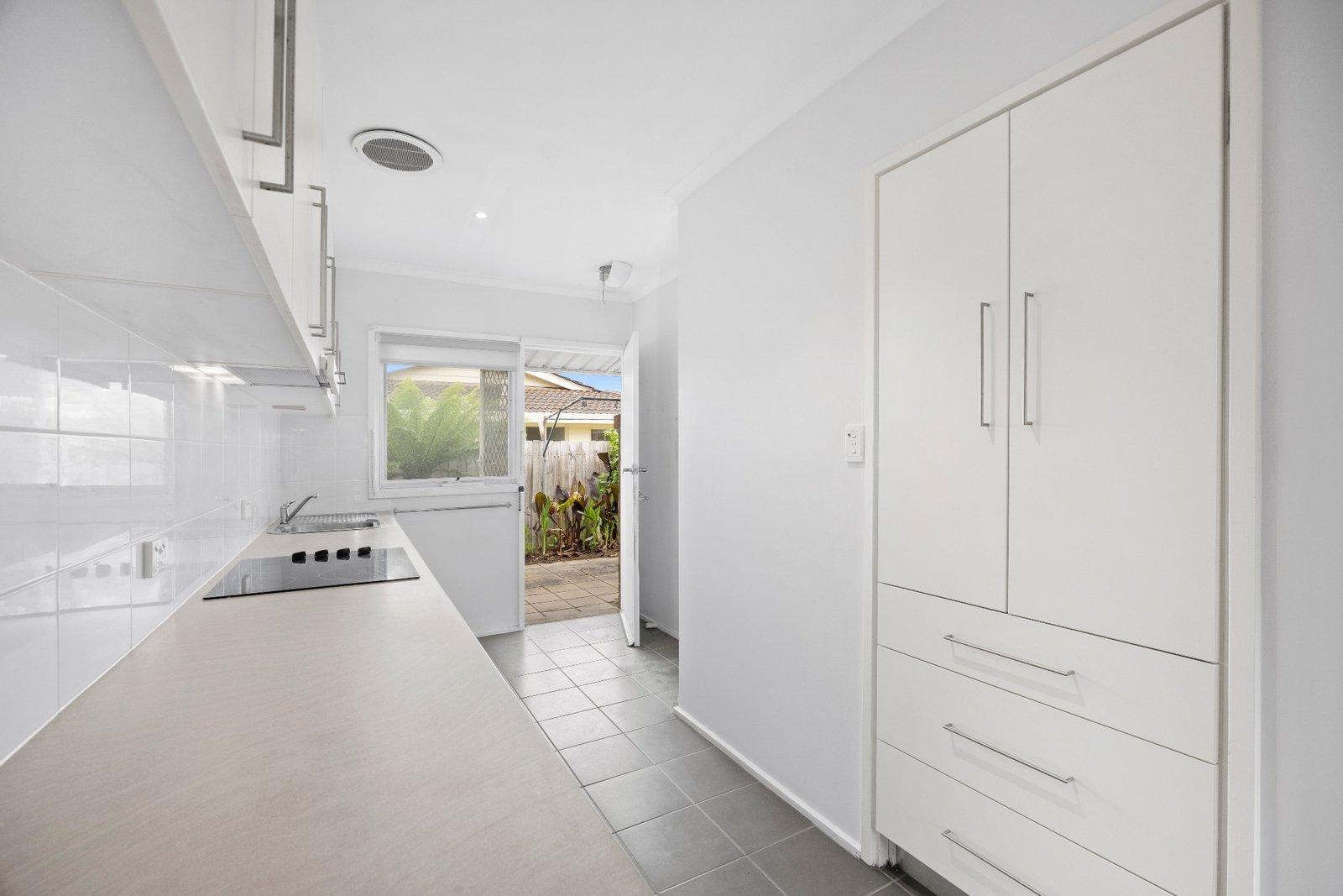 7/6 Coonara Avenue, Mount Eliza, 3930