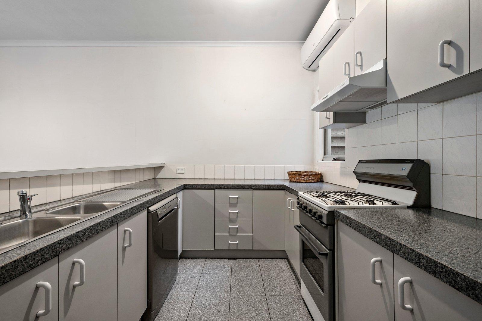 78 Spring Street East, Port Melbourne, 3207