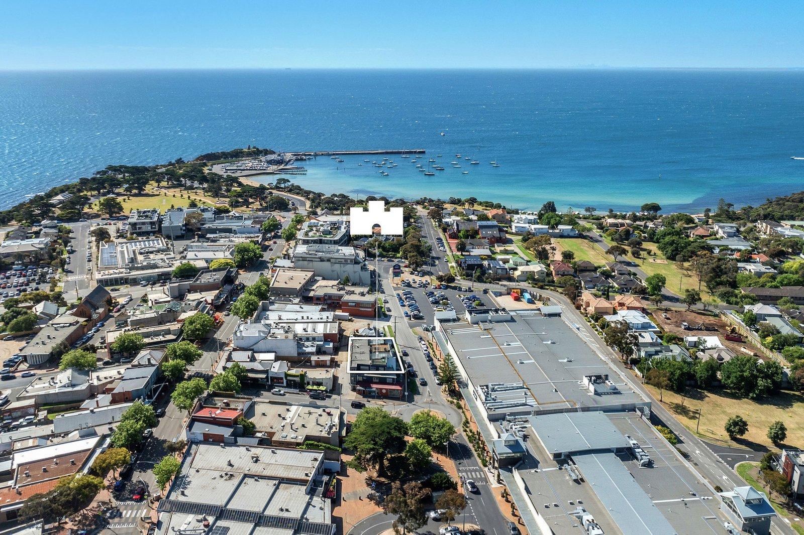 7/9 Blake Street, Mornington, 3931