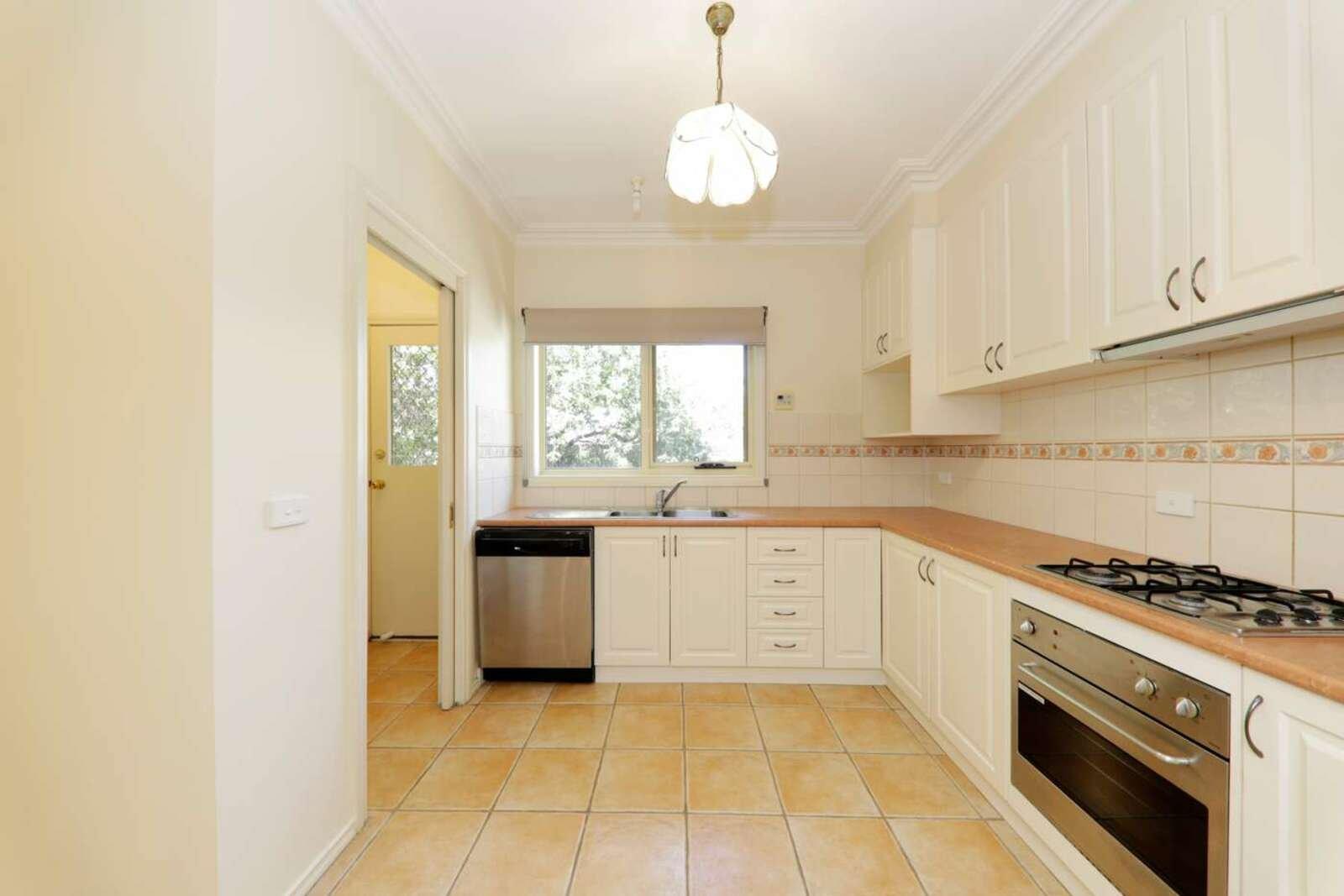 7A Monica Close, Mount Waverley, 3149