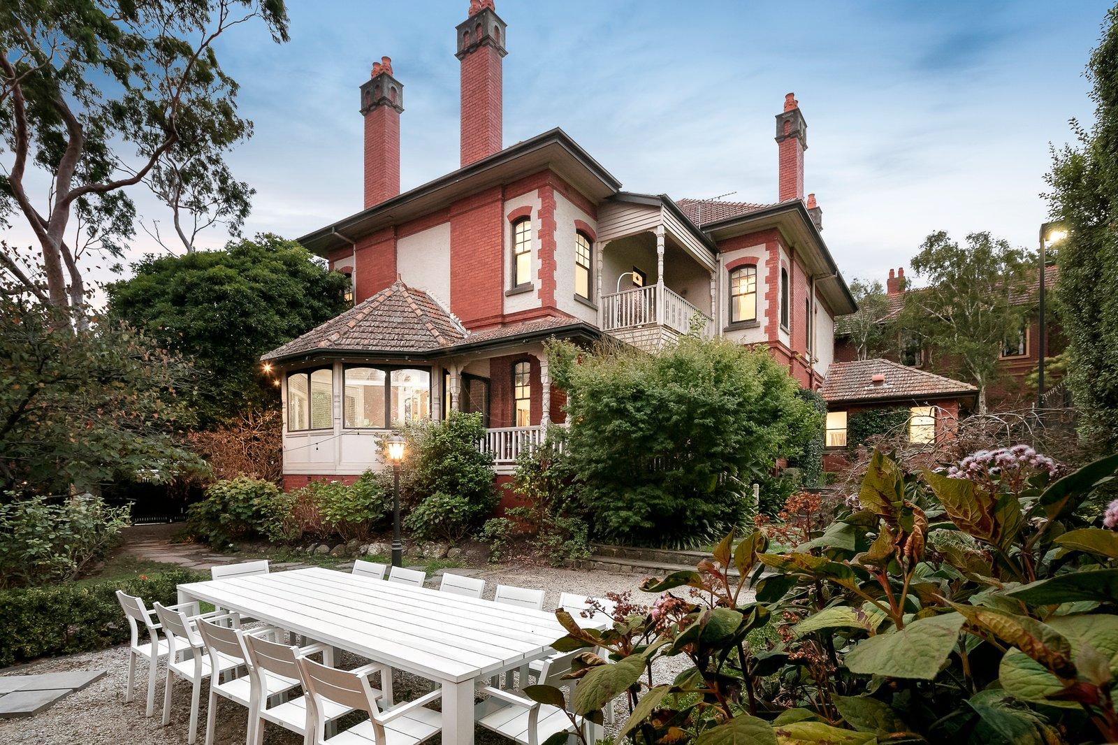 8-10 Howard Street, Kew, 3101