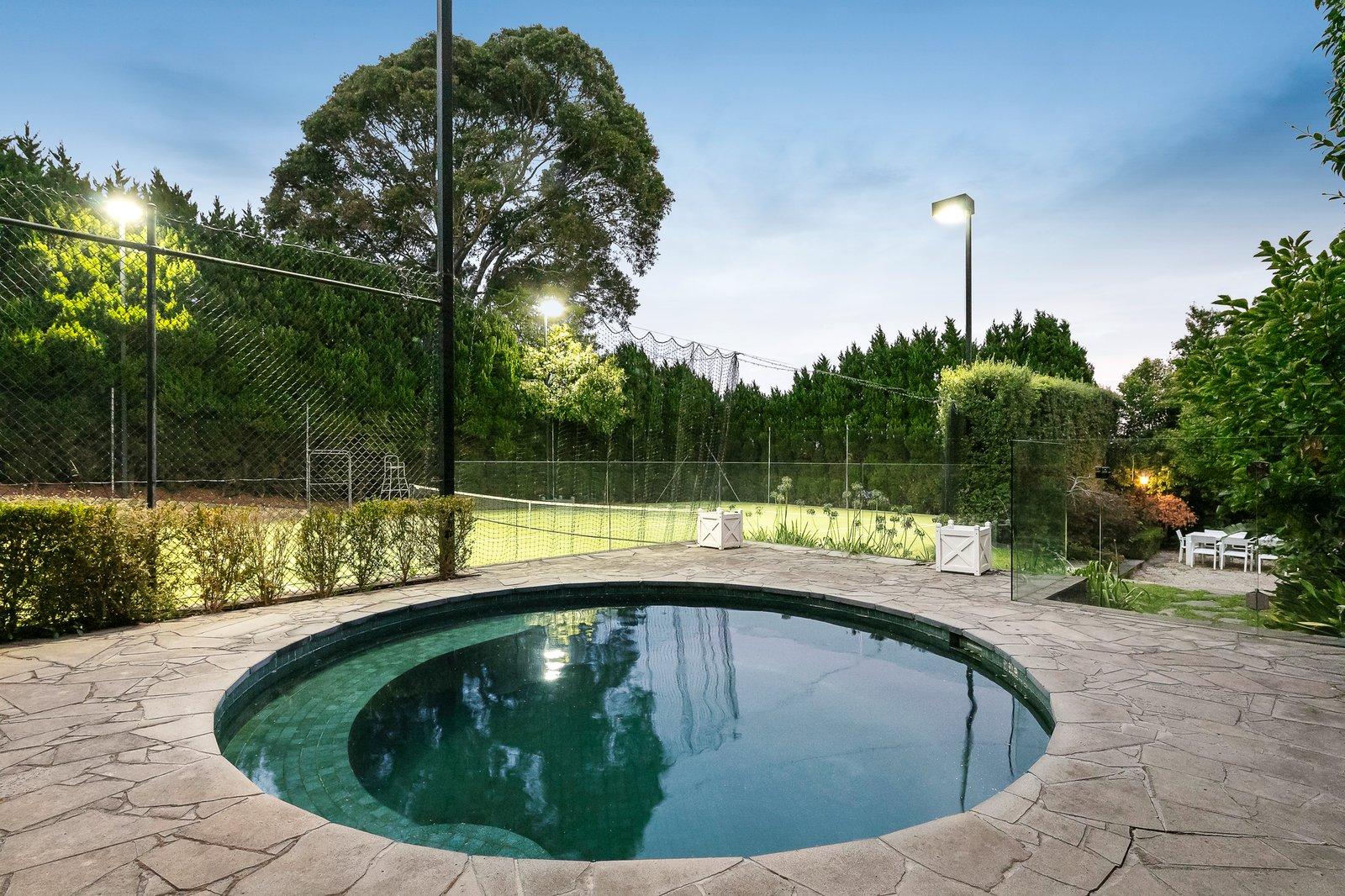 8-10 Howard Street, Kew, 3101