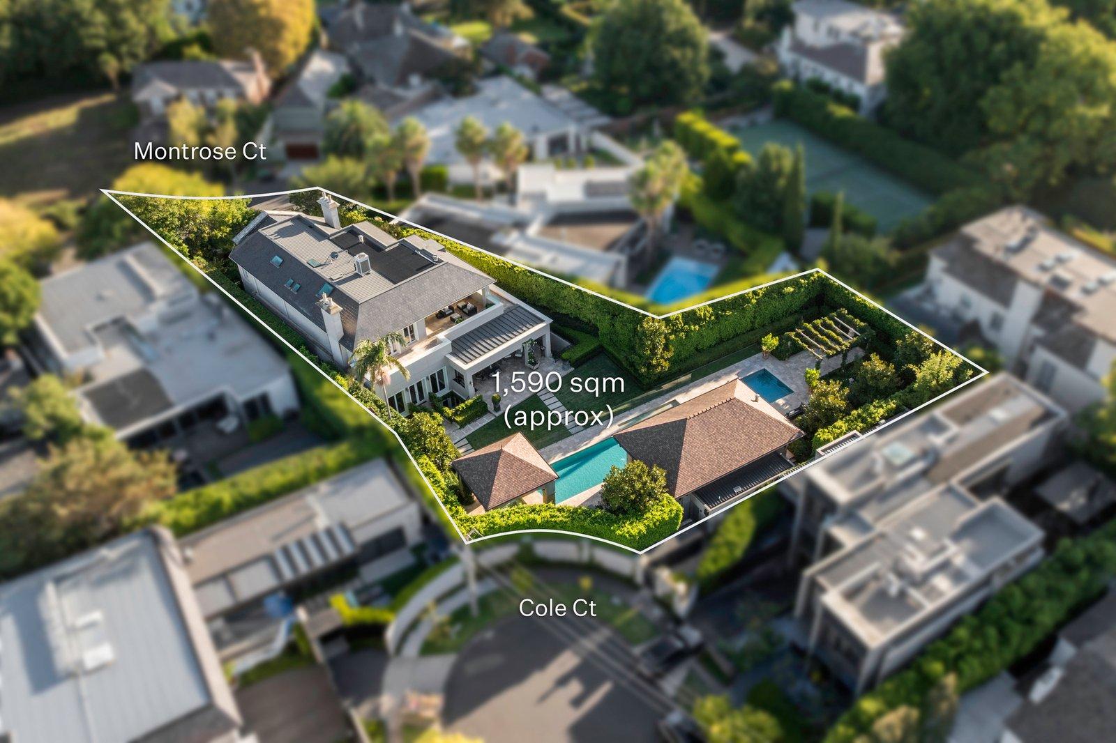 8 Montrose Court, Toorak, 3142