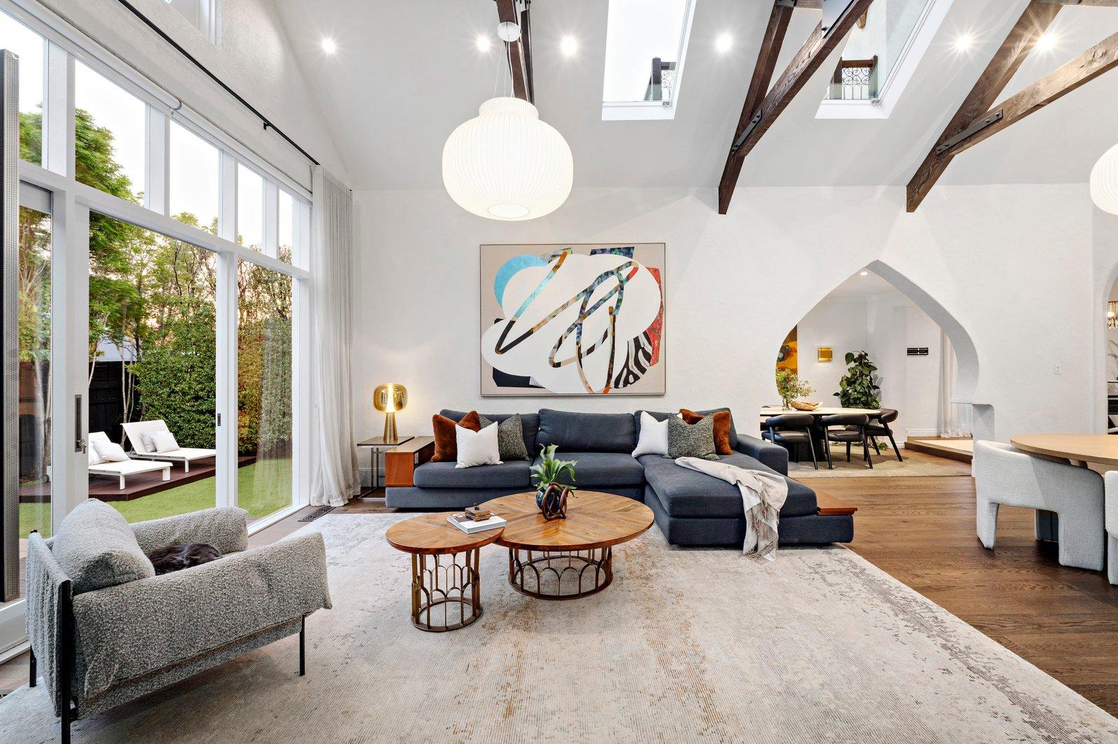 8 Nyora Grove, Caulfield North, 3161