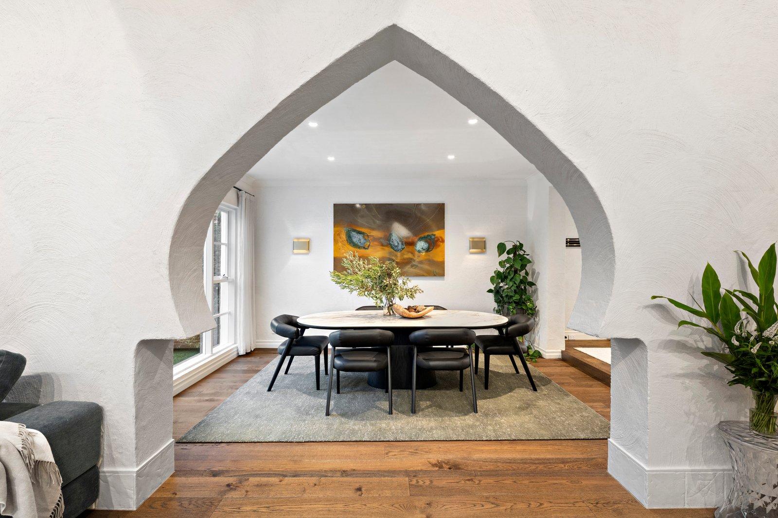 8 Nyora Grove, Caulfield North, 3161