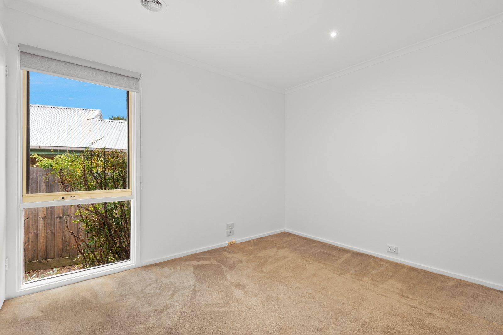 8 Botanic Drive, Doncaster, 3108