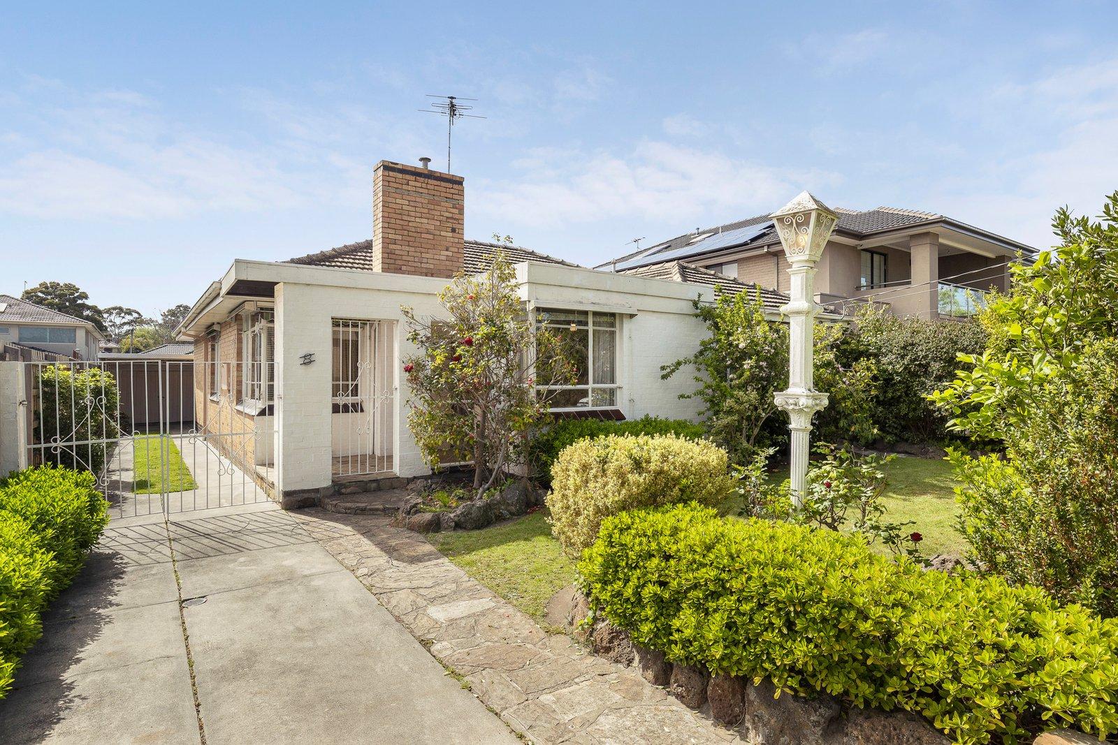 8 Gabriel Avenue, Malvern East, 3145