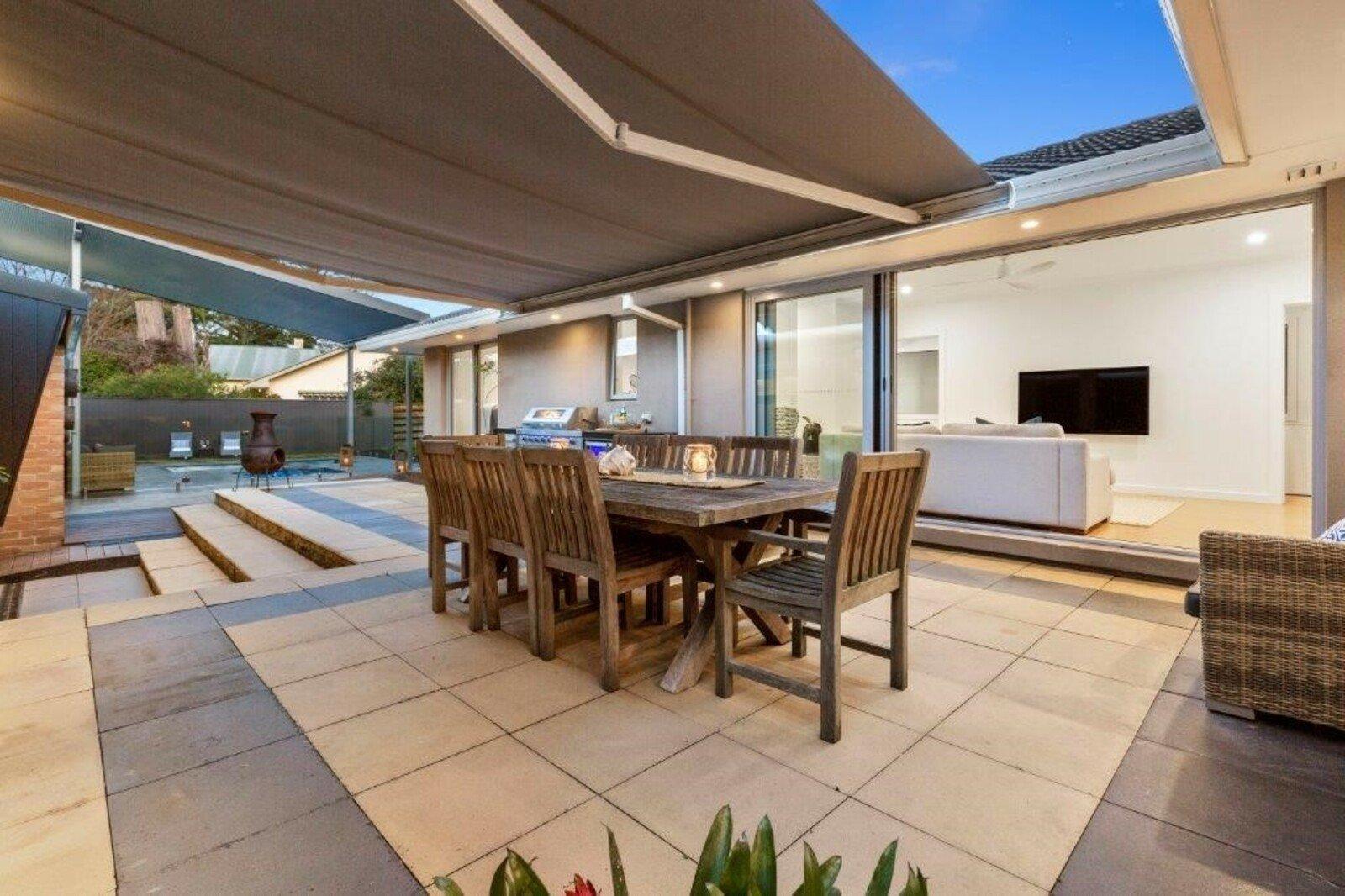 8 Greenlaw Crescent, Mount Martha, 3934