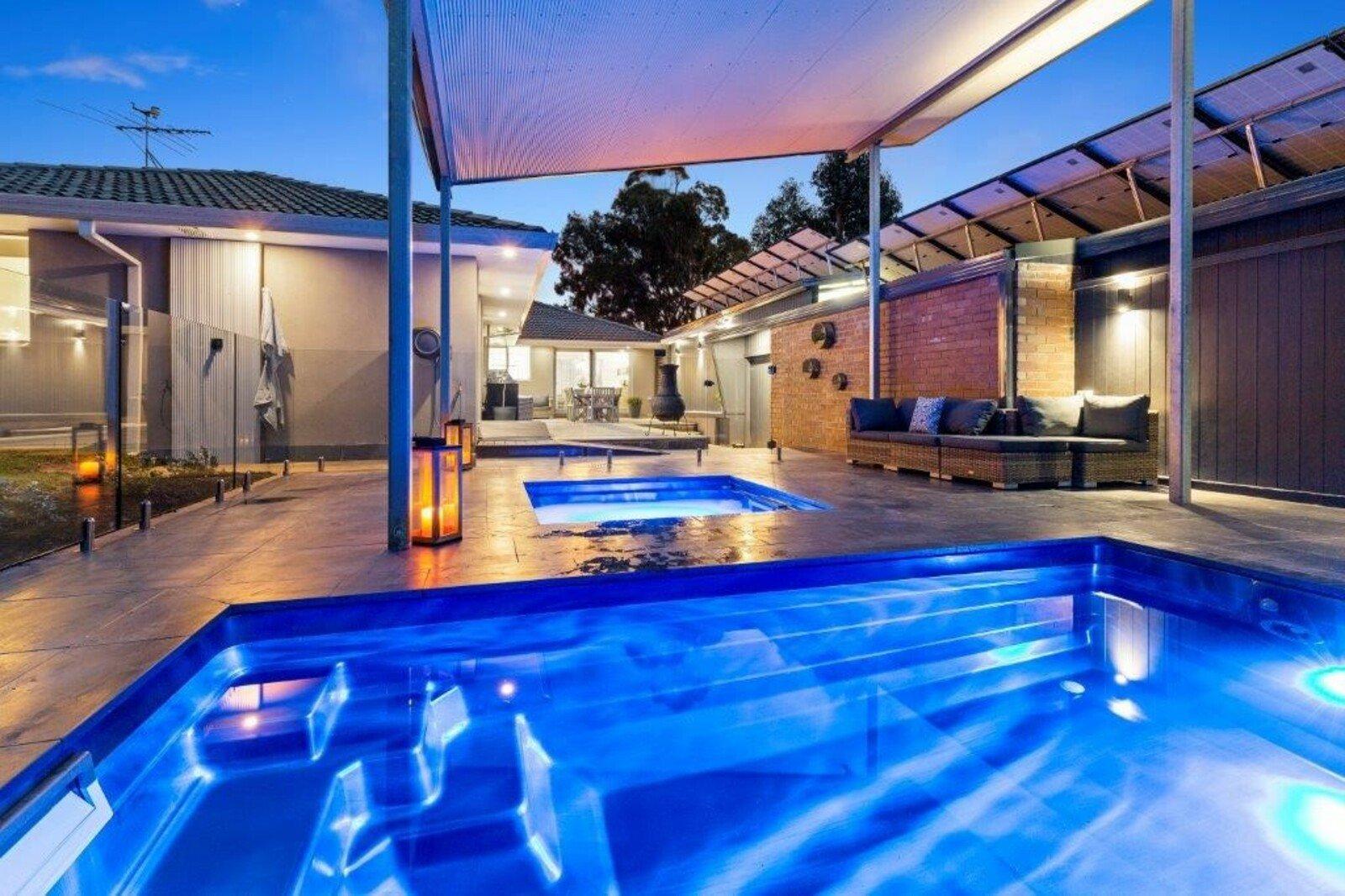 8 Greenlaw Crescent, Mount Martha, 3934