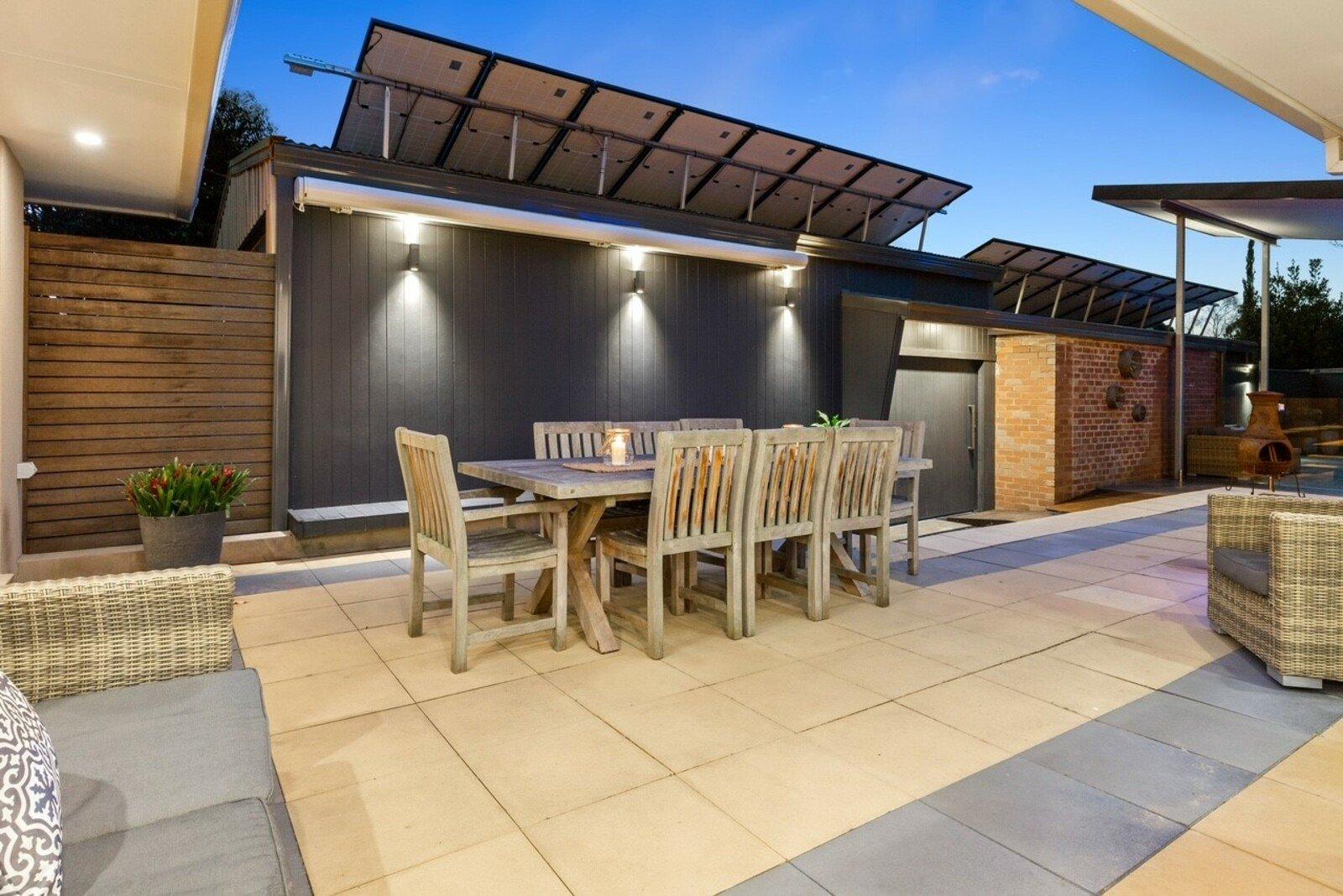 8 Greenlaw Crescent, Mount Martha, 3934