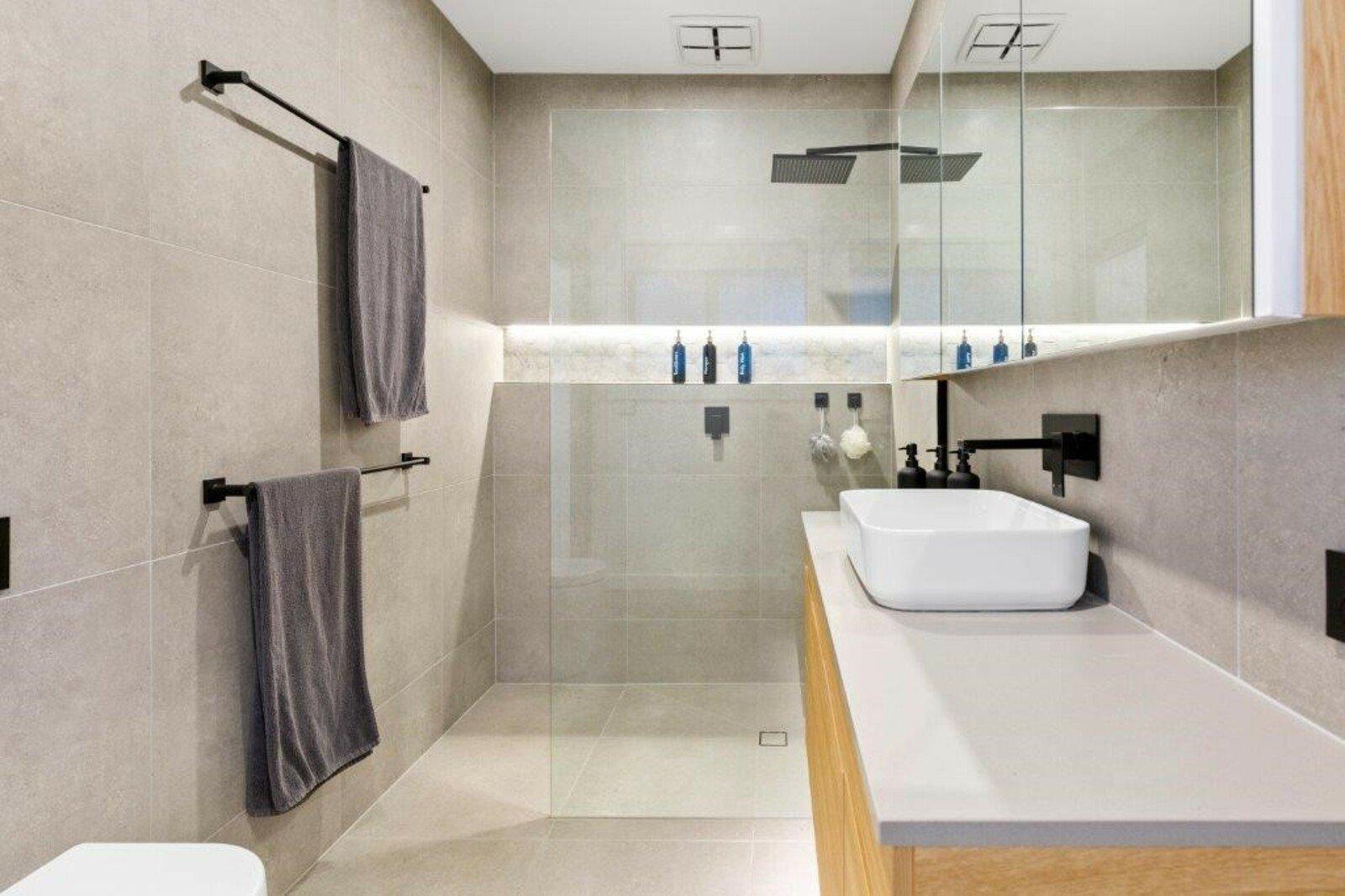 8 Greenlaw Crescent, Mount Martha, 3934