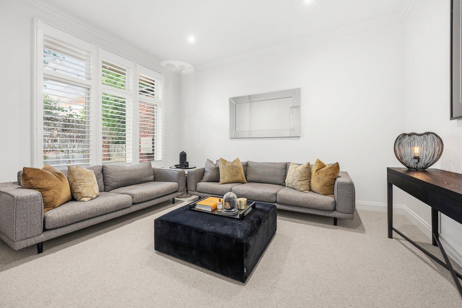 8 Lille Street, Surrey Hills, 3127